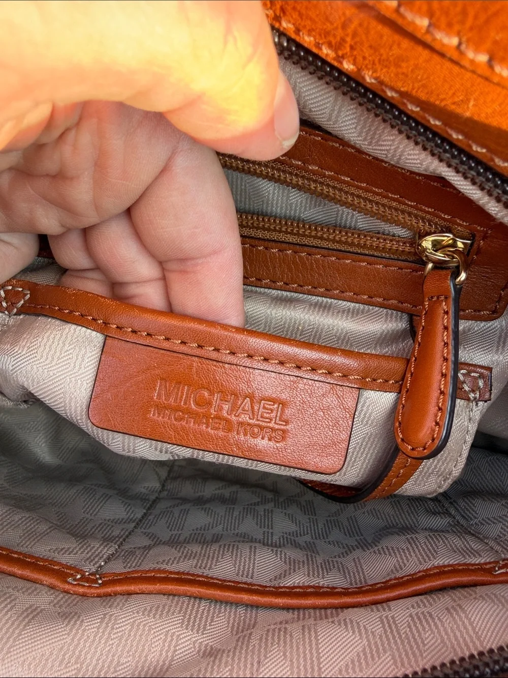 Michael Kors Bedford large pocket tote